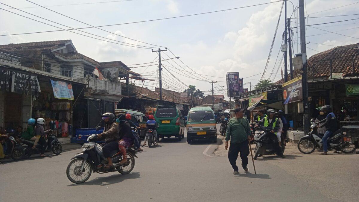Antisipasi Covid-19 Saat Euforia Natal dan Tahun Baru, Sekcam Batujajar: Jaga Prokes dan Ketertiban