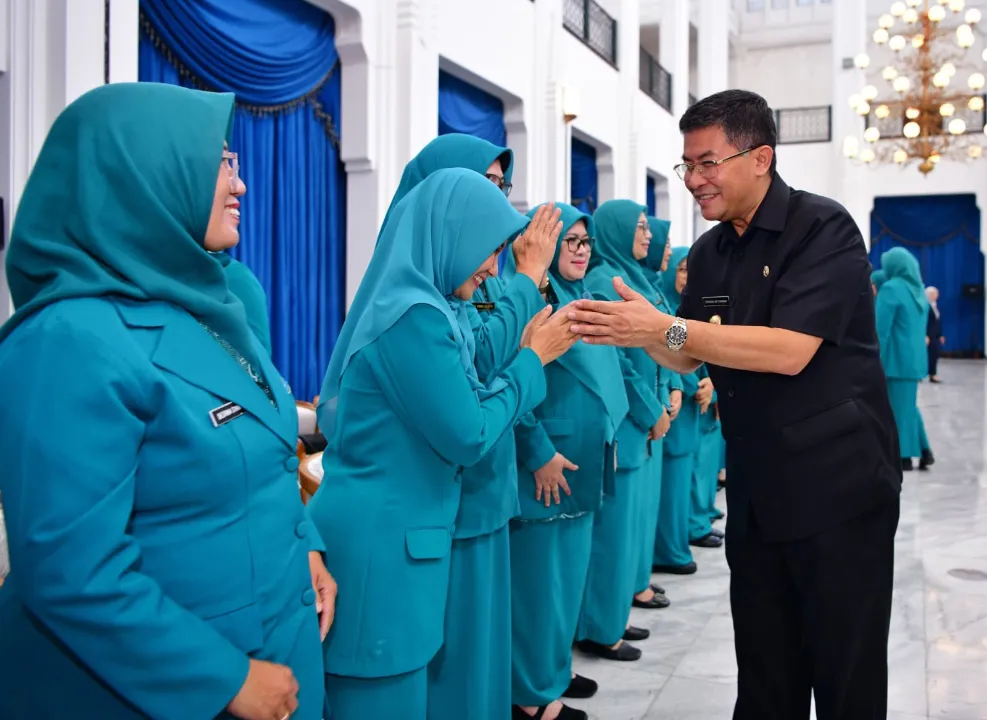 Kukuhkan Pengurus TP PKK Jabar, Wagub Erwan: Langsung Gas, Stunting Prioritas