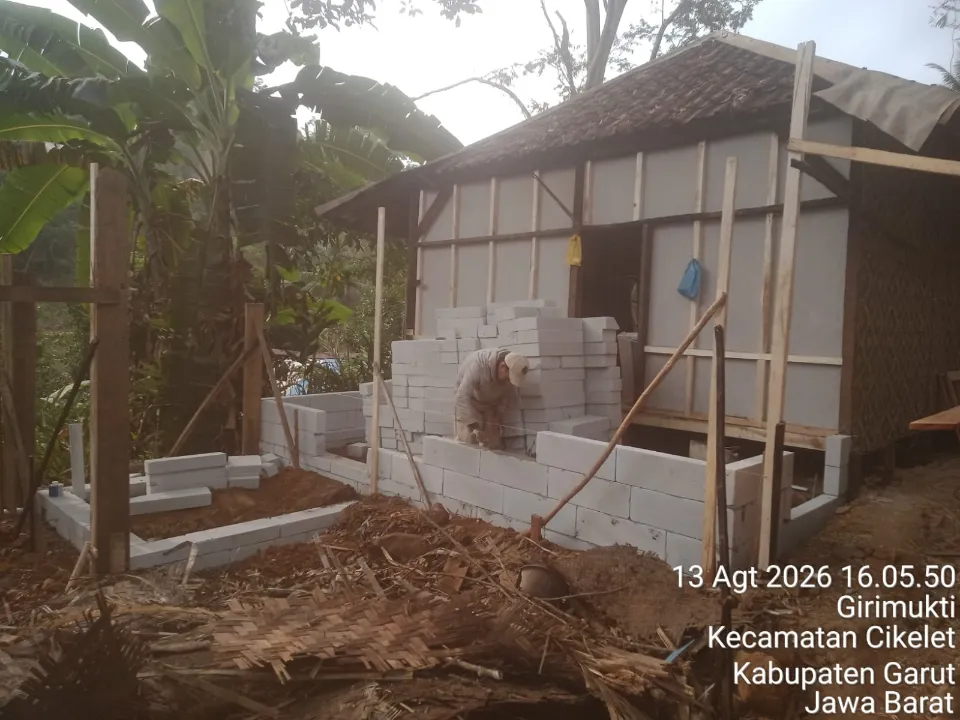 Melalui Program Poe Ibu, ASN Jabar Sukses Renovasi 18 Rumah Tidak Layak Huni