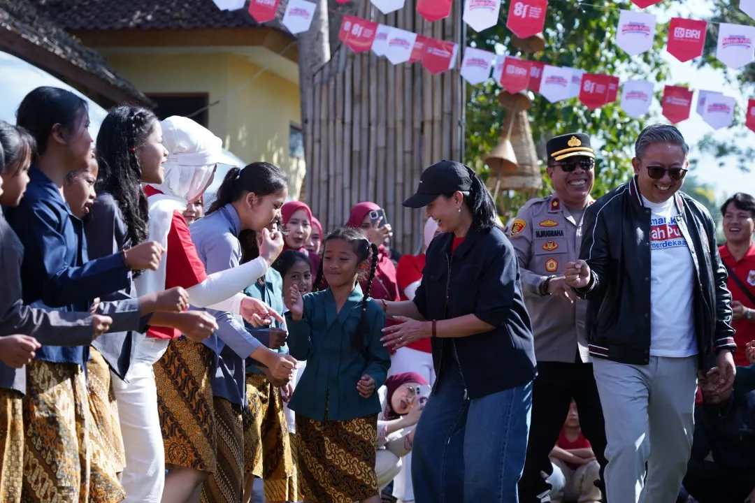 BRI Hadir Bersama Rakyat: Semarak Merah Putih Kemerdekaan di Desa BRILiAN Sukalaksana Perkuat Ekonomi Desa, Kebudayaan, dan Kemanusiaan
