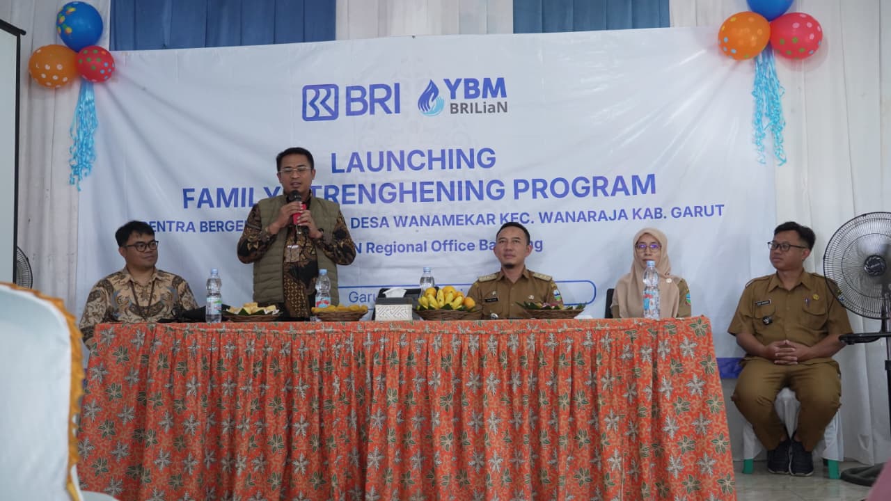 YBM BRILiaN Luncurkan Program Family Strengthening di Desa Wanamekar Garut